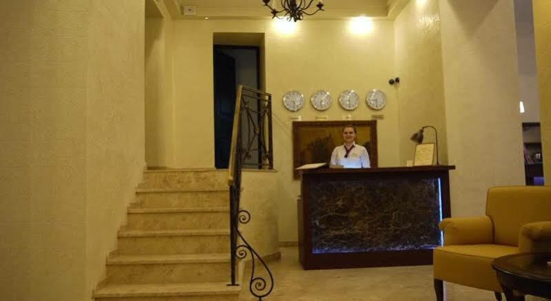 Reikartz Medievale Lviv Bagian luar foto